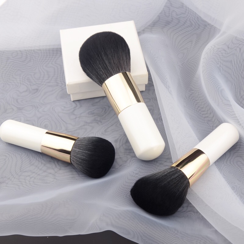Brush de blush portátil